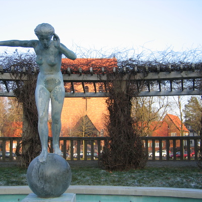 Statue at Zeltinger Platz