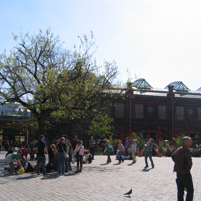 View to U-Bahnhof Hackscher Markt