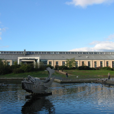 Humboldt-Bibliothek